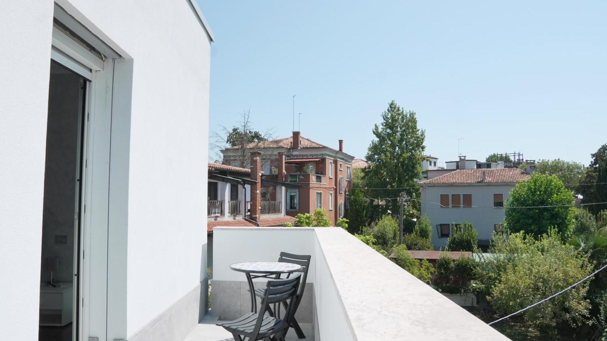 Theglasshouse Lido Appartement